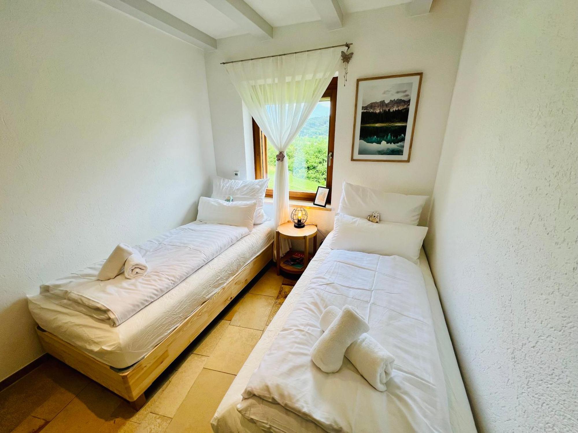 Panoramablick Mit Privatparkplatz, 2 Balkone Und 1,5 Baeder Apartment *