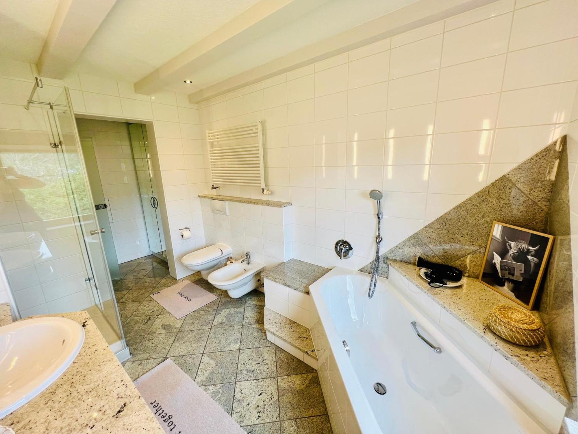 Panoramablick Mit Privatparkplatz, 2 Balkone Und 1,5 Baeder Apartment Titisee-Neustadt