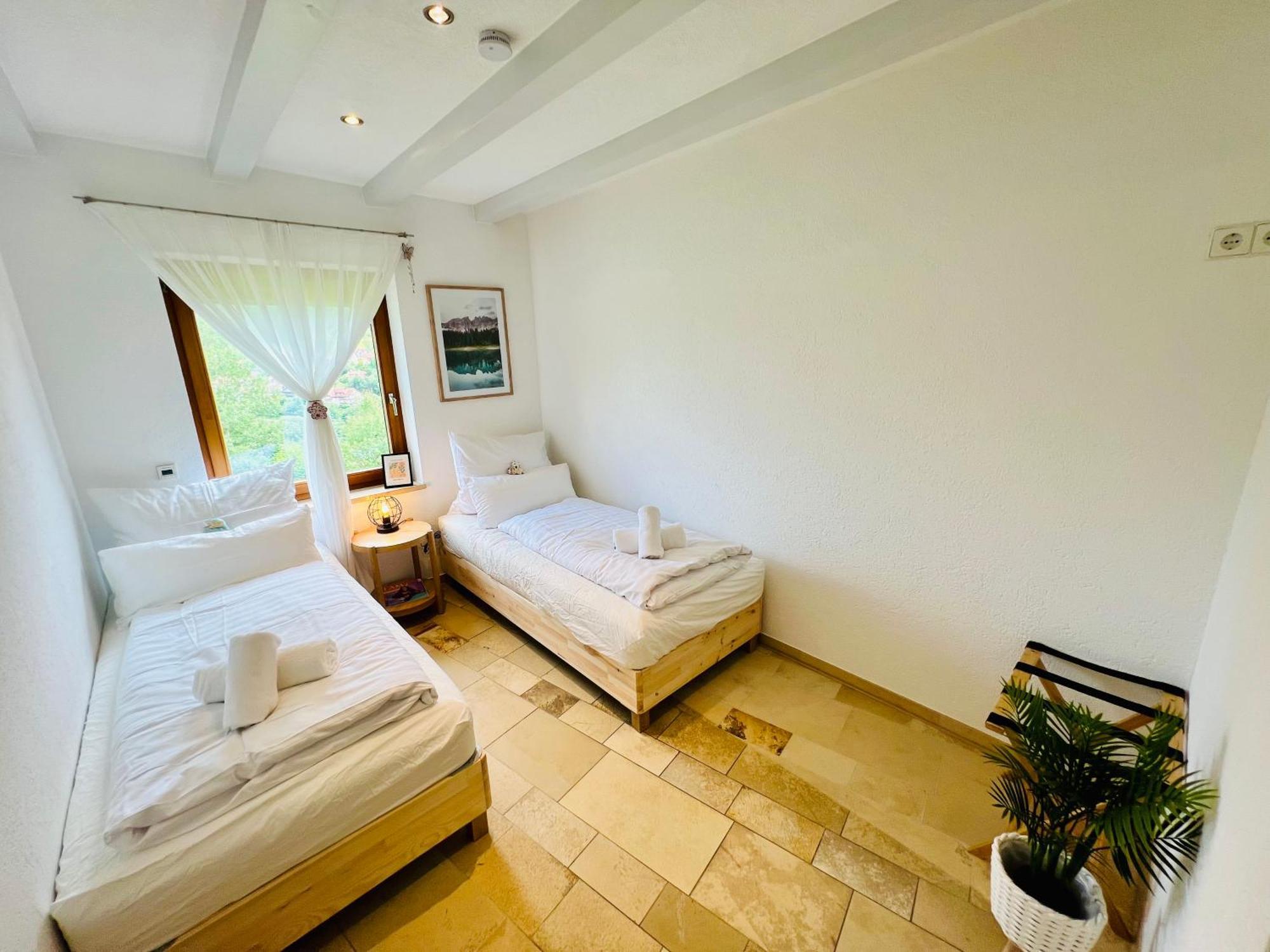 Apartment Panoramablick Mit Privatparkplatz, 2 Balkone Und 1,5 Baeder Titisee-Neustadt